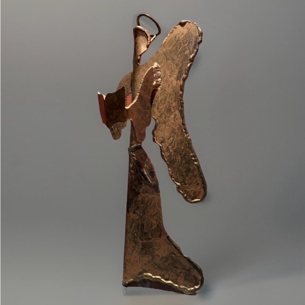 Vintage Elegant Gold Angel Sculpture, Metal - Picture 6 of 6